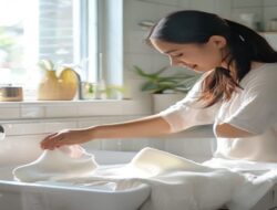 Cara Cepat Cuci Kaos Kaki Agar Tidak Cepat Melar & Bau: Panduan Medis Penting untuk…