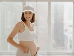 Wajib Tahu! 7 Langkah Penting Menjaga Kesehatan Kehamilan pada Trimester Pertama yang…